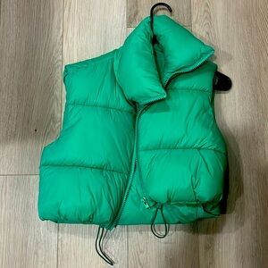 Green Amazon Puffer Cropped Vest